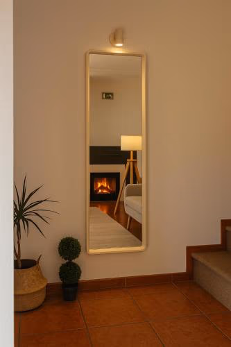 Peach House T2 Fireplace — foto 1