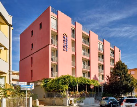 Hotel Europa — foto 1