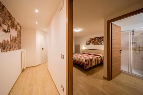 Chambres d'hôtel à Rosy — foto 3