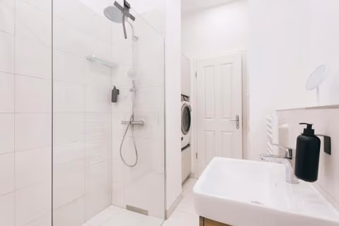 TIP! Modernes 90 qm City-Apartment mit Stil & Komfort in Toplage — foto 9