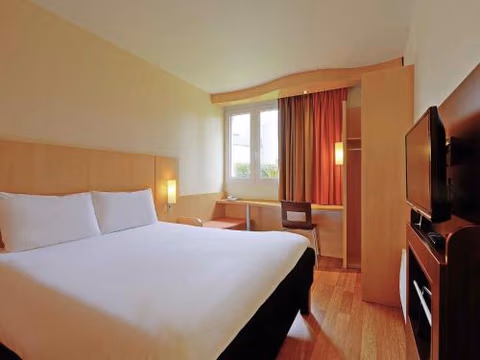 ibis Poitiers Beaulieu — foto 3
