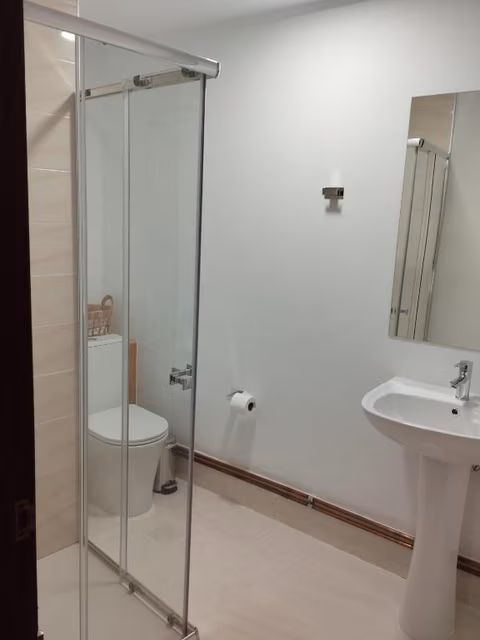 Pensión 813 — foto 1