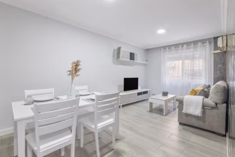 Grey House — foto 3