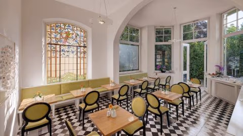 Boutiquehotel Dreesen - Villa Godesberg — foto 9