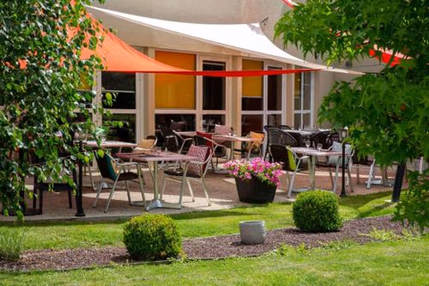 BEST WESTERN La Porte des Châteaux — foto 1
