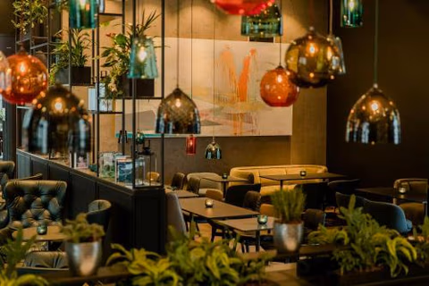 Motel One Köln-Neumarkt — photo 5