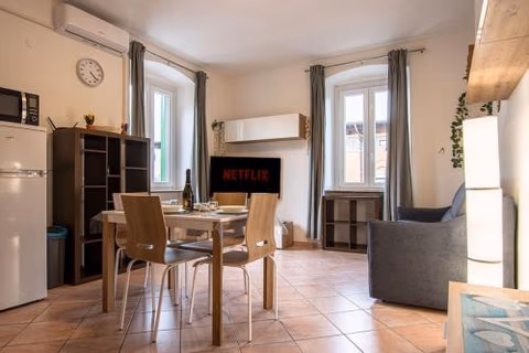 [Burlo Garofalo] Modern Apartment *Wifi+Netflix* — foto 1