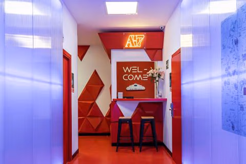 Art Seven Hostel Capsules — photo 5