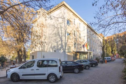 Albergue Inturjoven Granada — photo 1