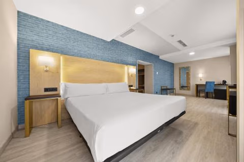 Hotel Zentral Ramiro I Oviedo — photo 1