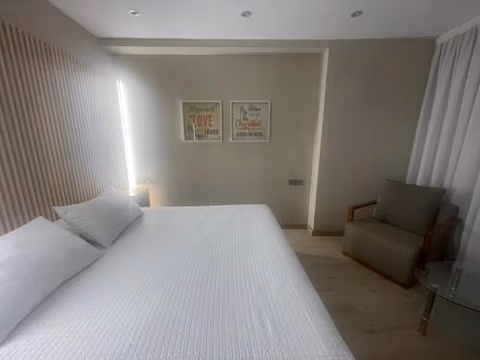 Hotel orly — photo 1