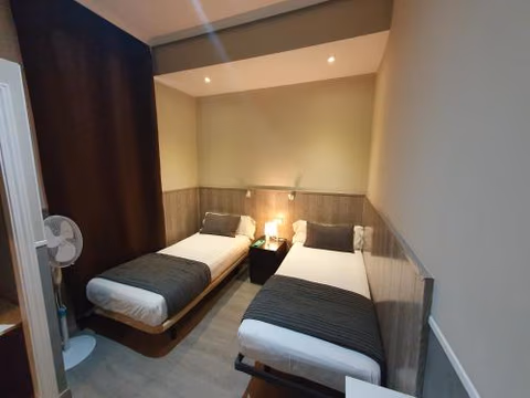 Plaza Dort Rooms IV — photo 4