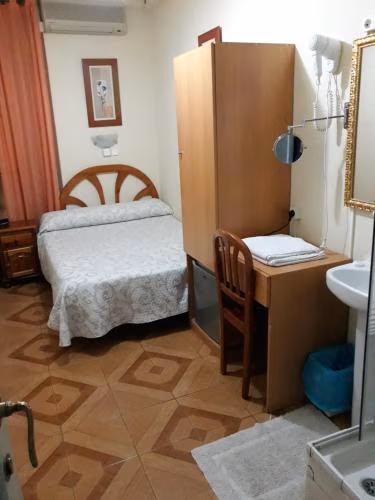 Hostal Fuentesol — photo 9