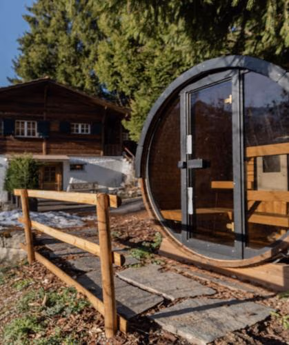 Chalet with fireplace and sauna — foto 3