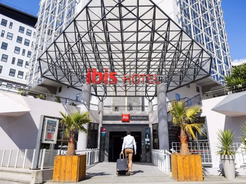 ibis Bordeaux Centre Meriadeck — foto 1