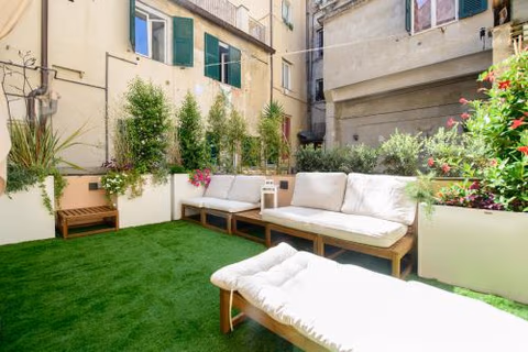 Petit Bijou near Porto Antico — foto 4