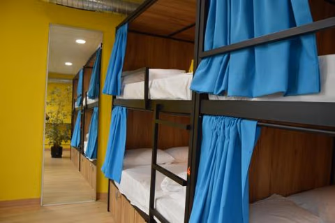 Debod Hostel — foto 1