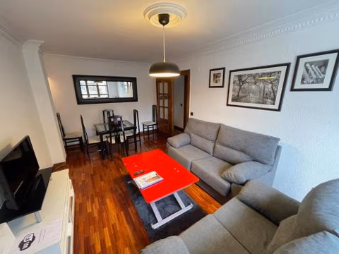 Apartamento Reyes de España / Free Parking & Wi Fi — foto 9
