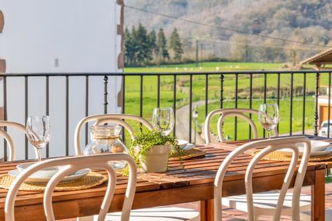 Espaciosa casa rural en pleno corazón del Baztán — foto 1