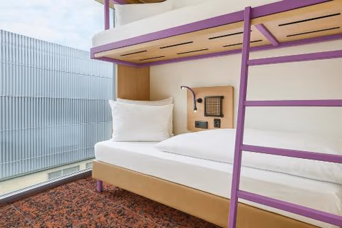 Hotelkonkurrenz Hostel — photo 7