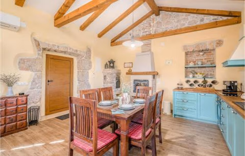 Stunning Home In Svet Vid Dobrinjski — foto 5