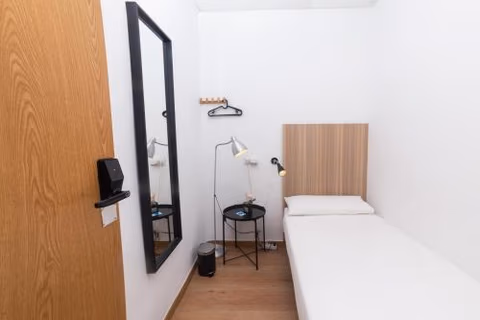 Hostal Siesta & Go Nuevos Ministerios — photo 4
