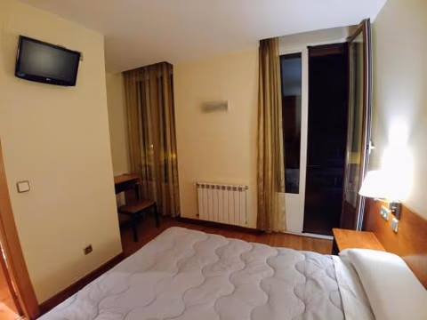 Hostal Prada Borges — foto 4