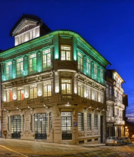 EMAJ Boutique Hotel — foto 2