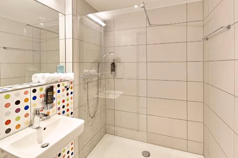 MEININGER Hotel Köln West — foto 7