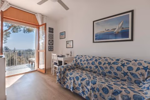 ElTufeto Apartment - Parking and Terrace — photo 6