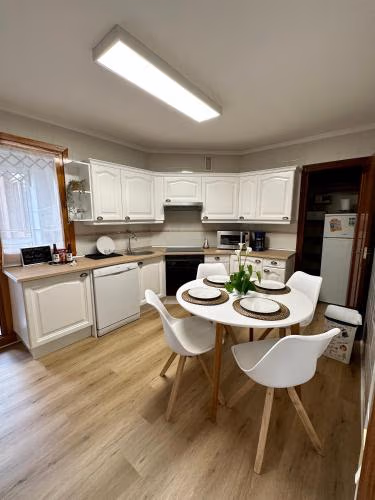 Villa Yoli, céntrico con plaza de garaje — foto 4