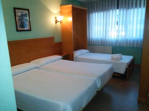 Hotel Carbayón — foto 6