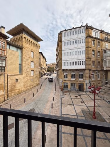 Haro Plaza Glam Tourist Home — foto 3