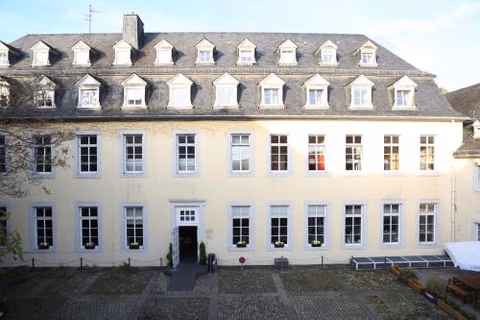 Kolping Hostel Trier im Warsberger Hof — foto 2