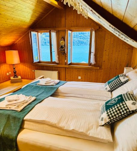 Lakeview Swiss Chalet with Hot Tub near Interlaken — foto 6