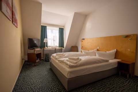 Check Inn Hotel Merseburg — foto 5