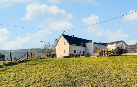 Beautiful Home In Nimsreuland With Wifi — photo 1