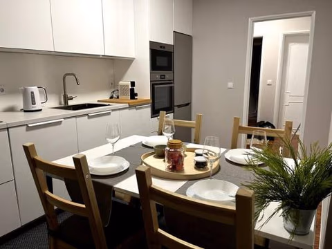 Olympic Apartment — photo 1