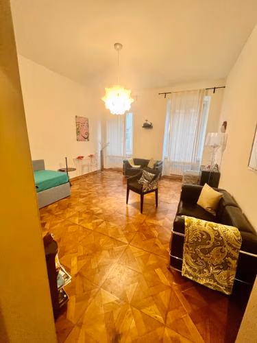 Alla Scalinata del Teatro Rossetti parcheggio — foto 7