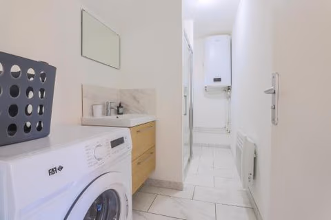 Appartement Familial - Avec Parking Privé Gratuit — foto 2