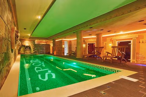 Privilege - EMPIRE Hotels Group — foto 7
