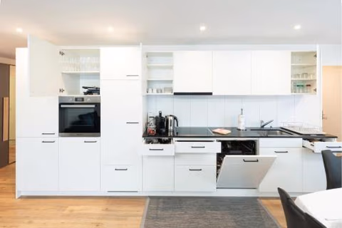 Exklusive 2,5 Zimmer Wohnung — foto 8