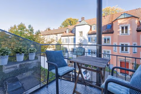 Apt Wahnfried Nr1 - Cityapartment mit Küche, Duschbad, Balkon, Parkplatz - zentral aber ruhig — foto 3