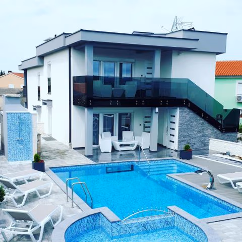 LUXURY VILLA BEGANOVIC-VRH — foto 1