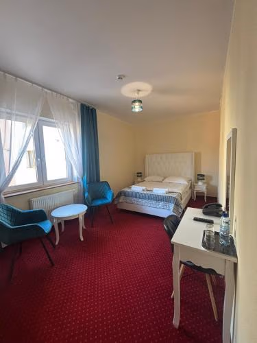 Hotel i Restauracja Admirał — foto 2
