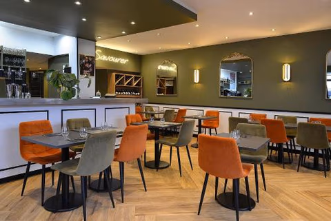 Logis Hôtel Restaurant Maison Voltaire — foto 3