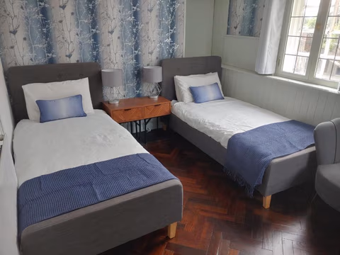 The Walrus Bar and Hostel — foto 1