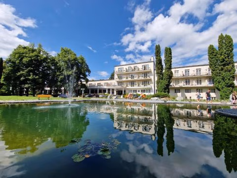 Hotel Palace - KÚPELE SLIAČ — foto 2