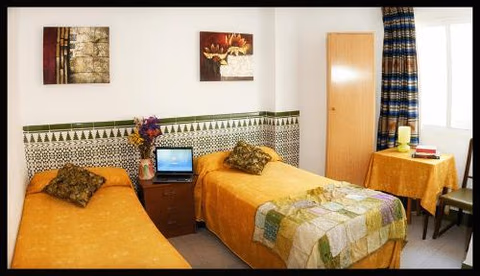 Hostal Estación — foto 1
