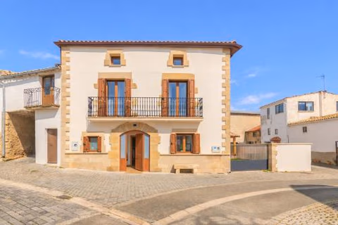 Amplia casa rural con barbacoa y jardín en Navarra — photo 1